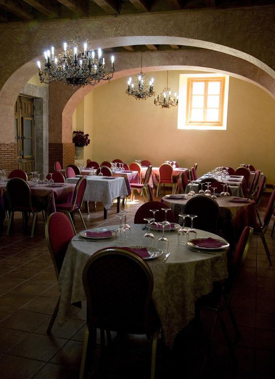 Hotel San Anton Abad Villafranca Montes De Oca Dış mekan fotoğraf
